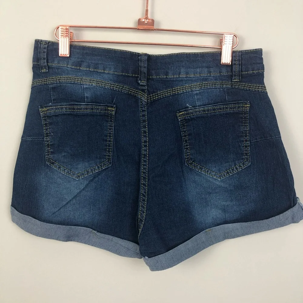 Falmer Heritage Jean Shorts - Picture 3 of 6